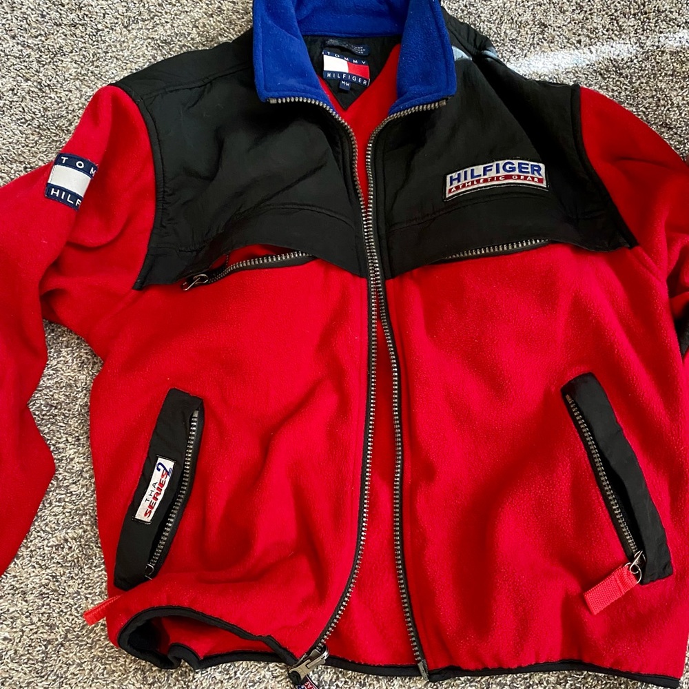 Men’s Tommy Hilfiger, athletic here, 90s vintage coat
